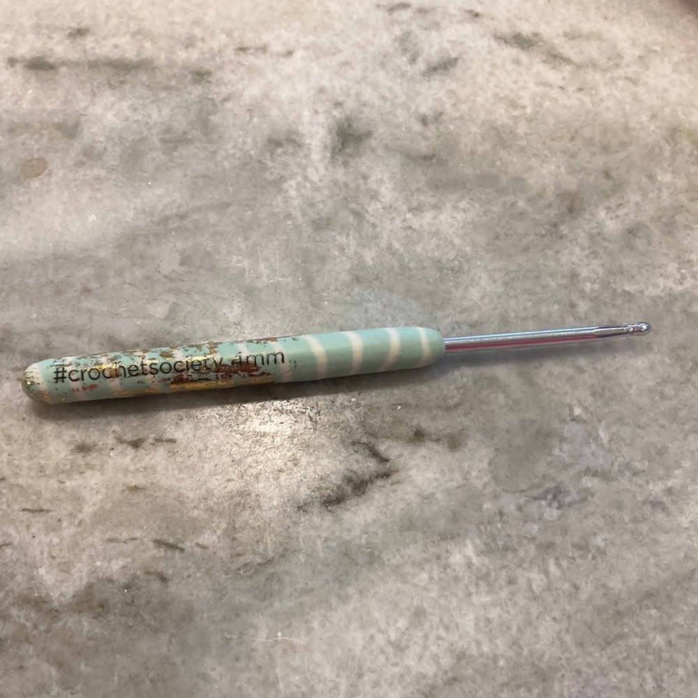 Crochet Society 4mm Crochet Hook